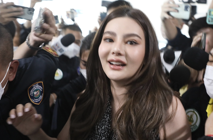 บริษัทแบรนด์เนม ฟ้อง ดิว อริสรา ข้อหาฉ้อโกง ลวงขายสร้อย Bvlgari - fahbvip
